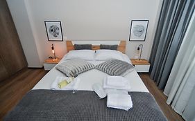 Black And White Suites 1